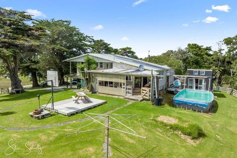 Photo of property in 712 Oruawharo Road, Oruawharo, Wellsford, 0975