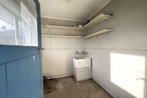 Photo of property in 71 Essex Street, Balclutha, 9230