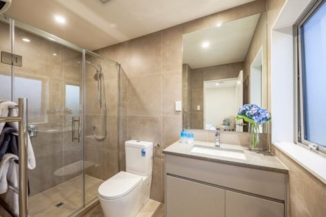 Photo of property in 155 Godfrey Drive, Orewa, 0931