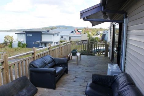 Photo of property in 4 Koe Street, Moana, 7872