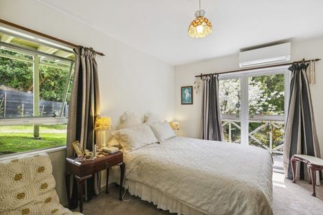 Photo of property in 11a Kamla Way, Khandallah, Wellington, 6035