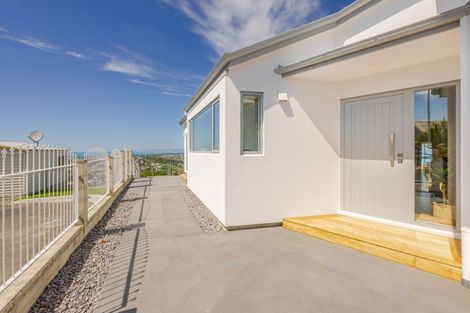 Photo of property in 15 Kavanagh Road, Hospital Hill, Napier, 4110