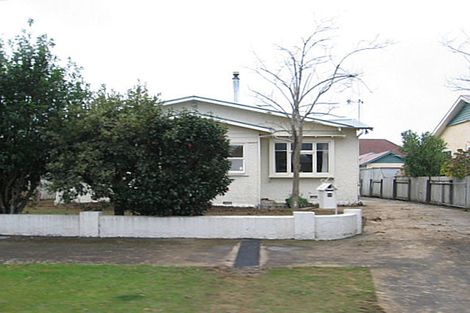 Photo of property in 25 Rangitane Street, Palmerston North, 4414