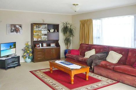 Photo of property in 1/15 Gebbie Road, Taradale, Napier, 4112