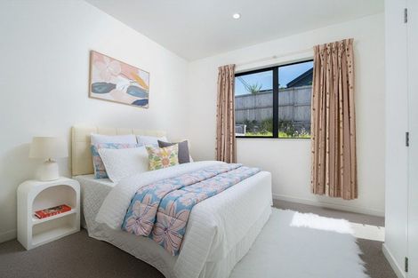 Photo of property in 9 Puwha Street, Massey, 0614
