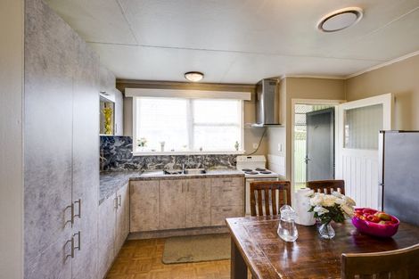 Photo of property in 1/403 Eastbourne Street East, Hastings, 4122