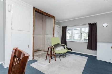Photo of property in 11 Waterloo Street, Dannevirke, 4930