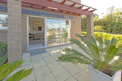 Photo of property in 297 Millwater Parkway, Silverdale, 0932