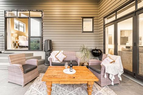 Photo of property in 89 Aberley Road, Schnapper Rock, Auckland, 0632