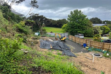 Photo of property in 171 West Harbour Drive, West Harbour, Auckland, 0618