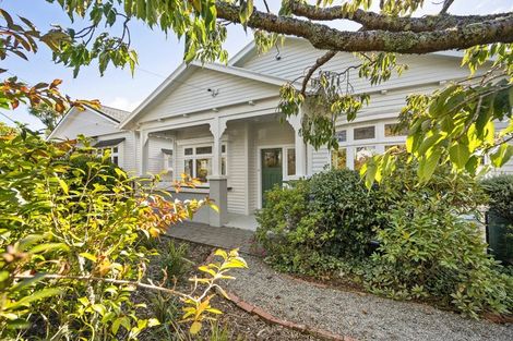 Photo of property in 12 Marsden Avenue, Karori, Wellington, 6012