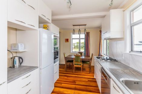 Photo of property in 23 Raukawa Street, Himatangi Beach, Foxton, 4891