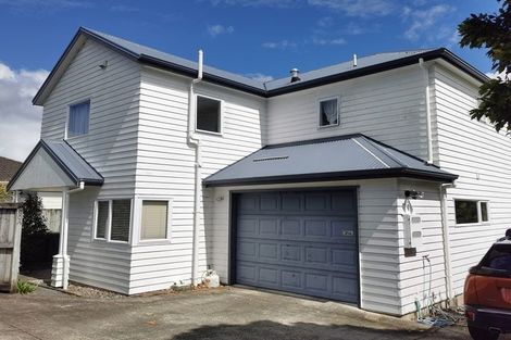Photo of property in 80a Lynn Road, Bayview, Auckland, 0629