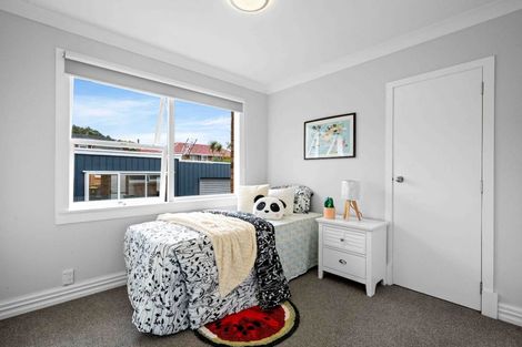 Photo of property in 19 Lawrence Crescent, Hillpark, Auckland, 2102