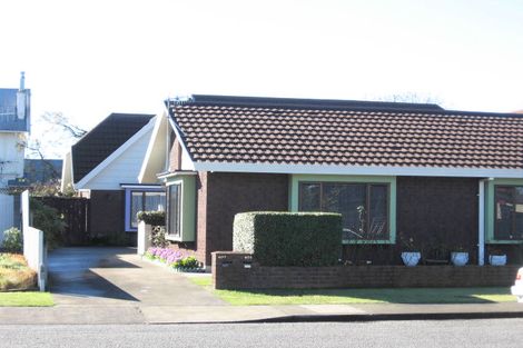 Photo of property in 407 Fitzroy Avenue, Hastings, 4122