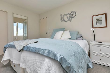 Photo of property in 3/57 Gladstone Road, Northcote, Auckland, 0627