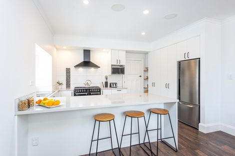 Photo of property in 47 Bryndwr Road, Fendalton, Christchurch, 8052