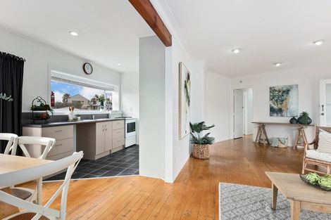 Photo of property in 1 Spur Avenue, Mount Maunganui, 3116