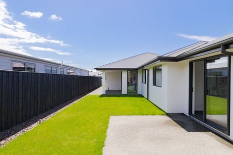 Photo of property in 32 Derbridge Street, Woodend, 7610