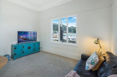Photo of property in 72 Owhiro Bay Parade, Owhiro Bay, Wellington, 6023