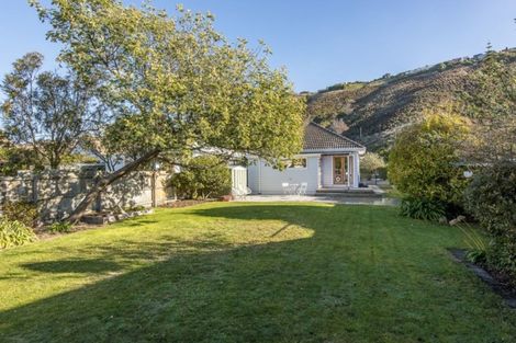 Photo of property in 3 Whitfield Street, Sumner, Christchurch, 8081