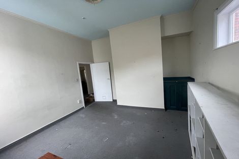 Photo of property in 28 Macdonald Crescent, Te Aro, Wellington, 6011