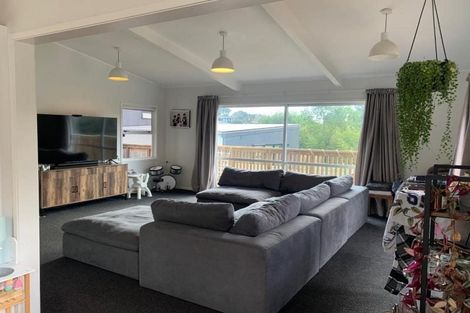 Photo of property in 4 Bright Way, Lower Vogeltown, New Plymouth, 4310