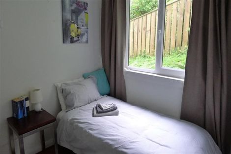 Photo of property in 56 Shelly Bay Road, Maupuia, Wellington, 6022