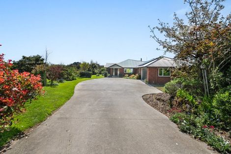 Photo of property in 472 Lees Road, Feilding, 4775