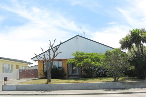 Photo of property in 313 Wainoni Road, Avondale, Christchurch, 8061