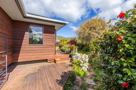 Photo of property in 3 Antonia Place, Kinloch, Taupo, 3377