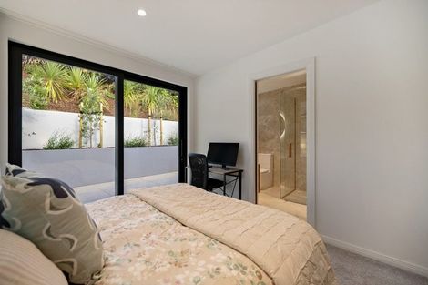 Photo of property in 335 Beacon Point Road, Wanaka, 9305