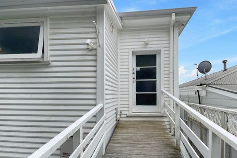 Photo of property in 2 Telford Terrace, Oriental Bay, Wellington, 6011