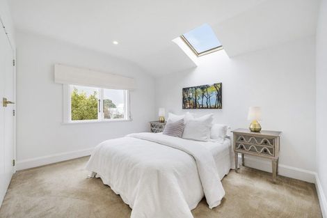 Photo of property in 151 Marine Parade, Eastbourne, Lower Hutt, 5013