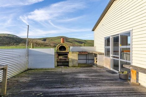 Photo of property in 94 Old Main Road, Waipahi, Gore, 9771