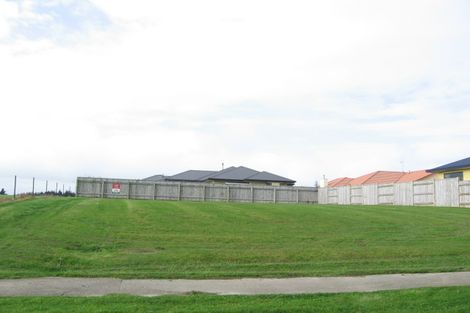 Photo of property in 149 Ruapehu Drive, Fitzherbert, Palmerston North, 4410