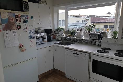 Photo of property in 145a Stokes Valley Road, Stokes Valley, Lower Hutt, 5019