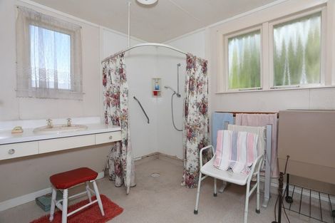 Photo of property in 30 Cuba Street, Marton, 4710