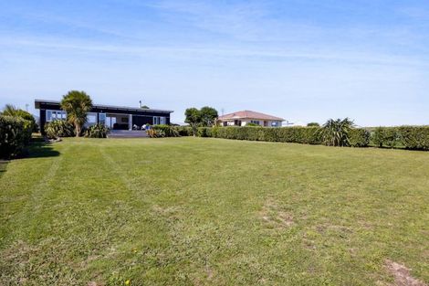 Photo of property in 32 Anglers Avenue, Warea, 4381