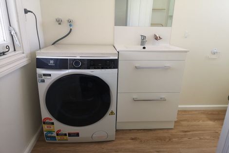 Photo of property in 132 Brougham Street, Mount Victoria, Wellington, 6011