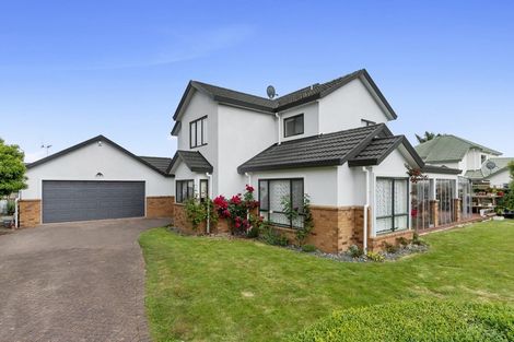 Photo of property in 21 Nielsen Gardens, Rototuna, Hamilton, 3210