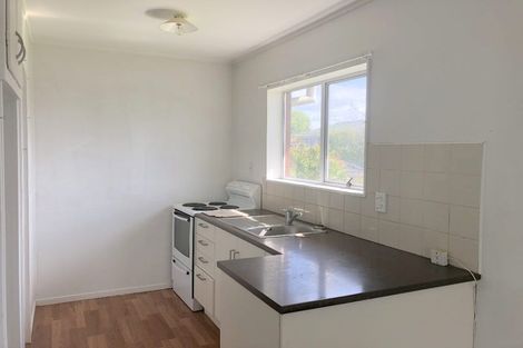 Photo of property in 112 Lynwood Road, New Lynn, Auckland, 0600