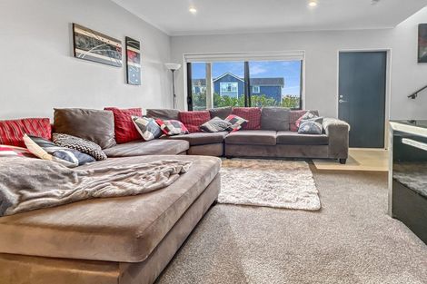 Photo of property in 76 Whenuapai Drive, Whenuapai, Auckland, 0618