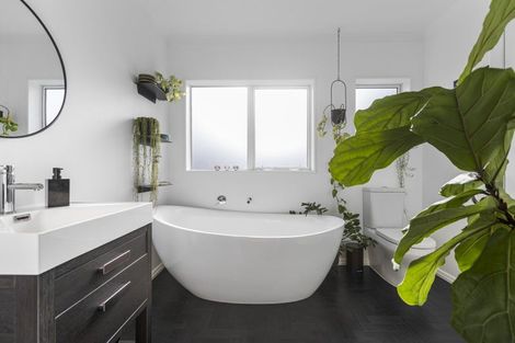 Photo of property in 65 Mangati Road, Bell Block, New Plymouth, 4312