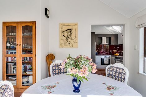 Photo of property in 2/3 Lighthouse Road, Bluff Hill, Napier, 4110