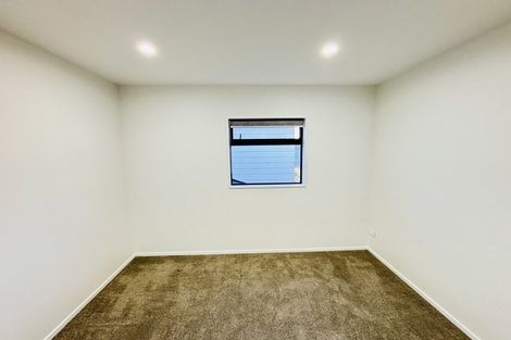 Photo of property in 2/2 Smiths Avenue, Papakura, 2110