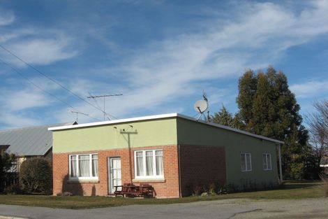 Photo of property in 62 Caulfeild Street, Ranfurly, 9332