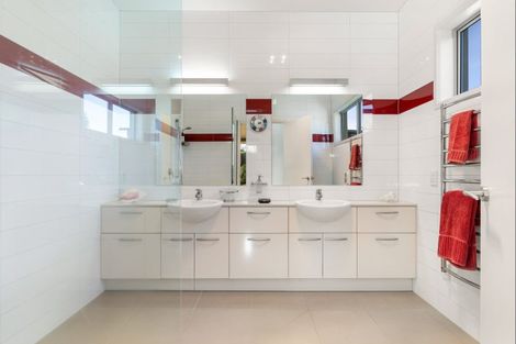 Photo of property in 113 Mary Road, Whangamata, 3620