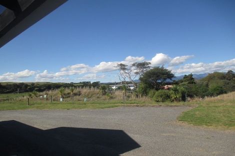 Photo of property in 365 Muhunoa Road West, Ohau, Levin, 5570