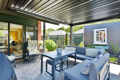 Photo of property in 17f Matawai Close, Rangiora, 7400